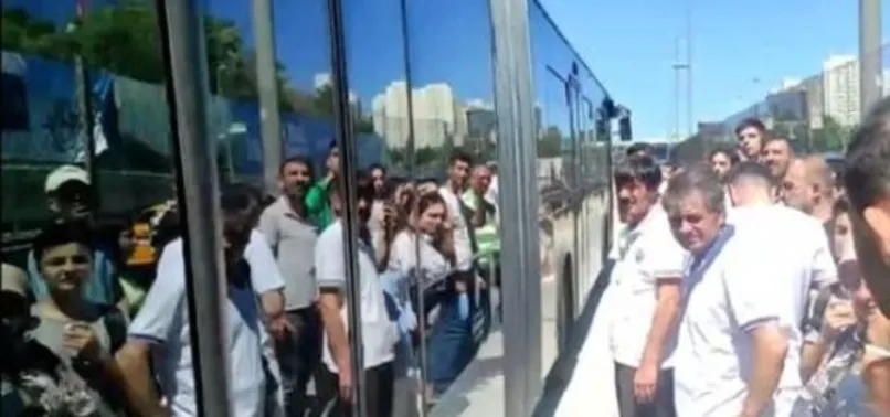 İstanbullunun İmamoğlu çilesi! Peş peşe metrobüs arızaları! Vatandaş kazan kaldırdı