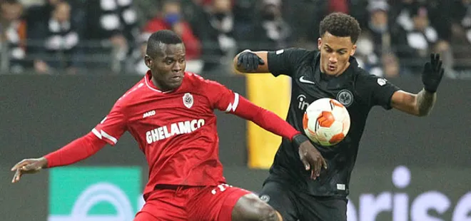 Mbwana Samatta kiralık olarak Genk’te