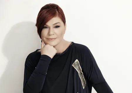 Emel Müftüoğlu sevenlerini korkuttu