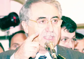 Eski Bakan Moğultay hayatını kaybetti
