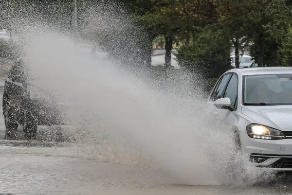 hava-durumu-bugun-hava-nasil-olacak-meteorolojiden-istanbul-ve-o-iller-icin-saganak-yagis-uyarisi-27-haziran-2021-hava-durumu-1624765039598.jpg HAVA DURUMU| Bugün hava nasıl olacak? Meteorolojiden İstanbul ve o iller için sağanak yağış uyarısı! 27 Haziran 2021 hava durumu - 2