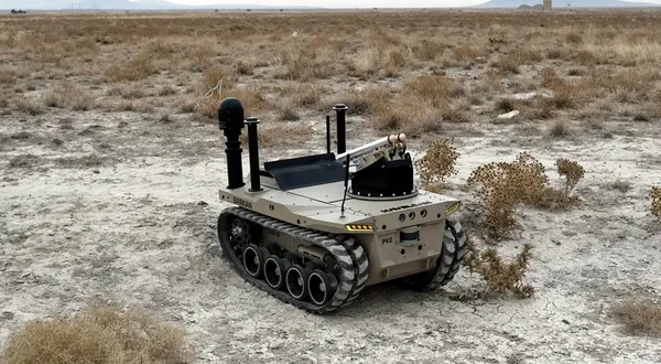 Türkiye’nin robot askeri Barkan füze atışıyla hedefi 12’den vurdu