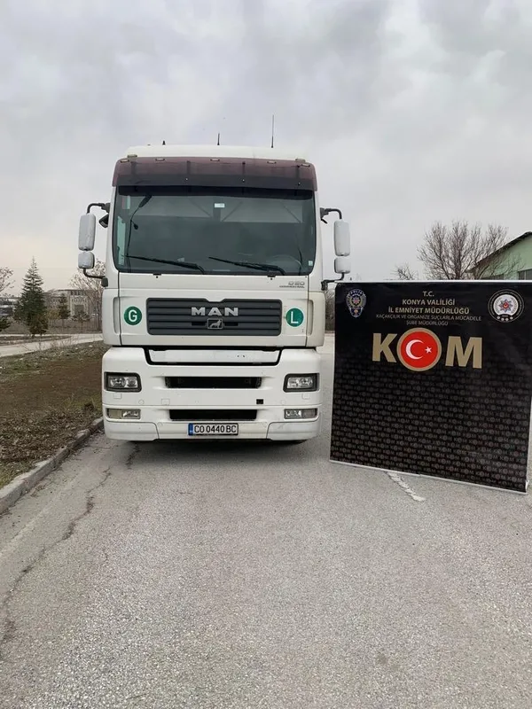 Uluslararası oto kaçakçılarına fren operasyonu!