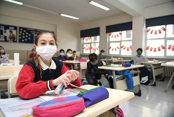 1616469122289.jpg Koronavirüs vakalarının arttığı ilçelerde yüz yüze eğitime 14 gün ara! İşte eğitime ara verilen il ve ilçeler - 1