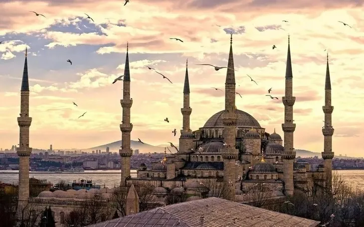 İL İL KURBAN BAYRAMI NAMAZ SAATLERİ 2023 | 28 Haziran 2023 Diyanet namaz vakitleri! Bayram namazı saat kaçta kılınacak? İstanbul, İzmir, Ankara...