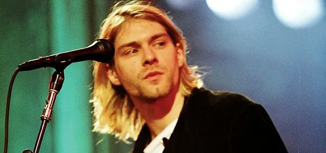 Nirvana’nın solisti Kurt Cobain’in gitarına rekor fiyat