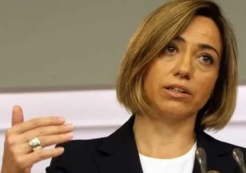 İspanya eski Savunma Bakanı evinde ölü bulundu