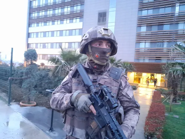 Son dakika: İstanbul'da dev operasyon! Aralarında Sedat Peker de var! - 10