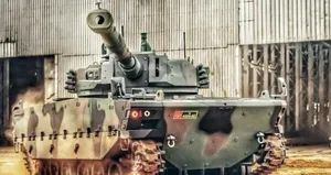 Yeni nesil tank KAPLAN sahneye çıktı!