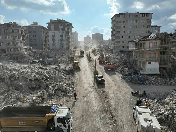 6-subat-depremi-sonrasi-devlet-hangi-destekleri-sagladi-icisleri-bakani-ali-yerlikaya-acikladi-1706861911268.jpg 6 Şubat depremi sonrası devlet hangi destekleri sağladı? İçişleri Bakanı Ali Yerlikaya açıkladı... - 1