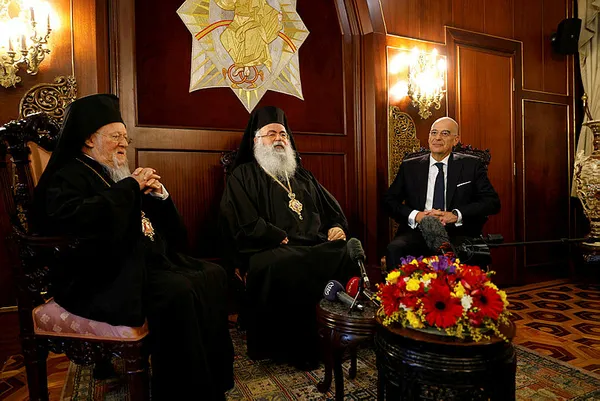 1678031313048.jpg Yunan Bakan Dendias'tan İstanbul için geri vites! Paylaşımlarında değişikliğe gitti - 1