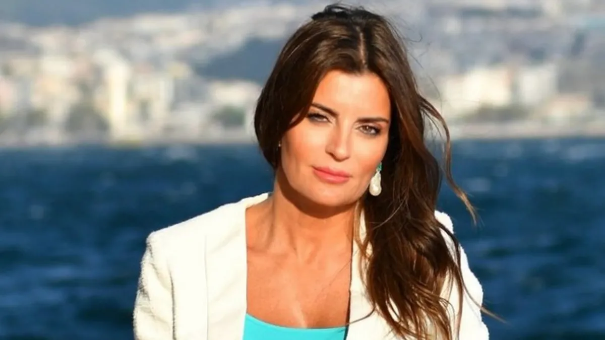 Ece Vahapoğlu kanserle savaşıyor! "Ameliyat olacağım"