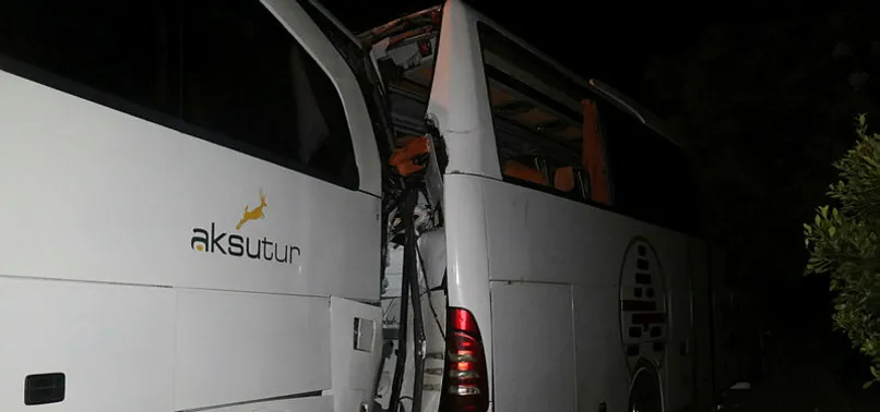 Son dakika | Antalya'da feci kaza! 25 yaralı var