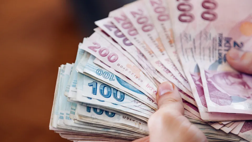 Kredi faizleri yeniden değişti! Ekim sonunda Ziraat, TEB, Halkbank kredi faiz oranları ne kadar oldu? İhtiyaç, taşıt...