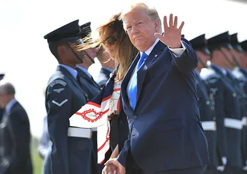 Trump Londra'ya skandal açıklamayla indi