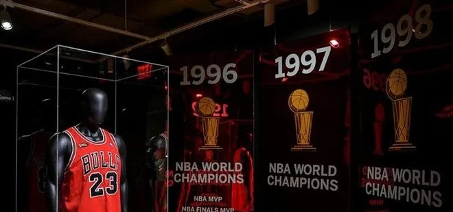 NBA’in efsanesi Micheal Jordan’ın forması rekor fiyata satıldı