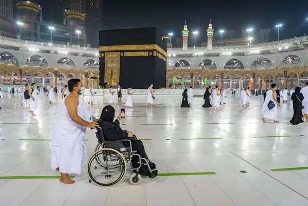 Suudi Arabistan'dan yeni umre kararı! İşte aranan şartlar - 4