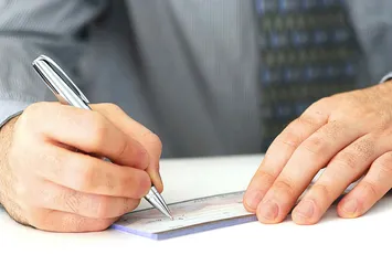Çek ve bonoda yeni dönem! Ticaret Bakanı Ruhsar Pekcan açıkladı