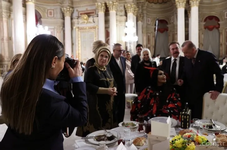 Başkan Recep Tayyip Erdoğan’la iftar yapan sanatçılar yaşananları anlattı! “Hepimizi tek tek onore etti