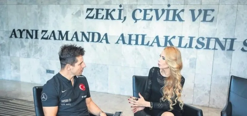 Emre Belözoğlu: Her Türk vatandaşı Barış Pınarı Harekatı'nı desteklemeli
