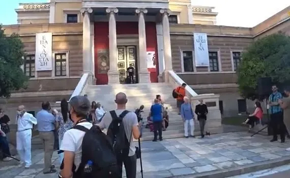 Yunanistan’da Ayasofya hazımsızlığı vatandaşı da vurdu