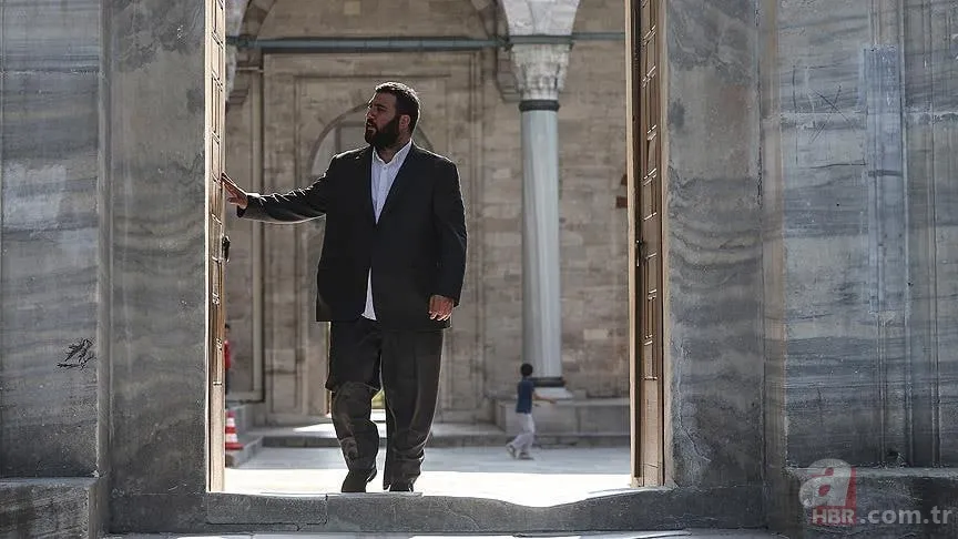 Abdülhamid Kayıhan Osmanoğlu kimdir? Padişah torunu Abdülhamid Kayıhan Osmanoğlu kaç yaşında, ne iş yapıyor? İşte hayatı... 2