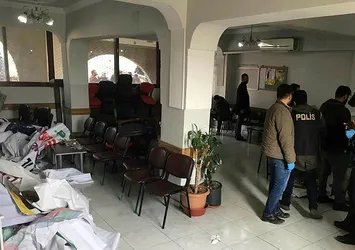 Şanlıurfa'da HDP binasına operasyon