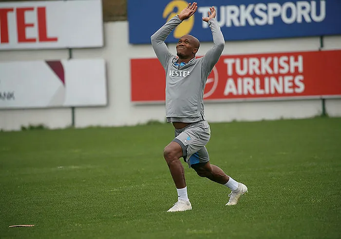 Trabzonspor 3 grup halinde çalıştı - 1
