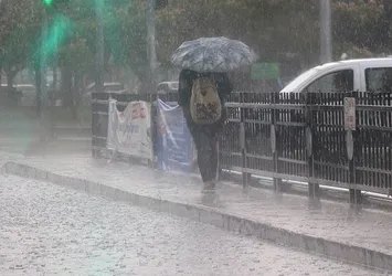 Meteoroloji'den sağanak yağış uyarısı