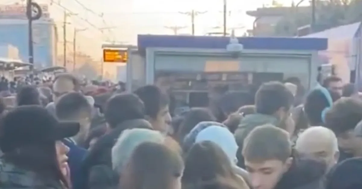 İstanbul'da her sabah ulaşım çilesi!