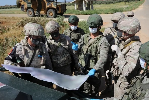 Son dakika: Türkiye ve Rusya’dan İdlib’de 10’uncu ortak devriye