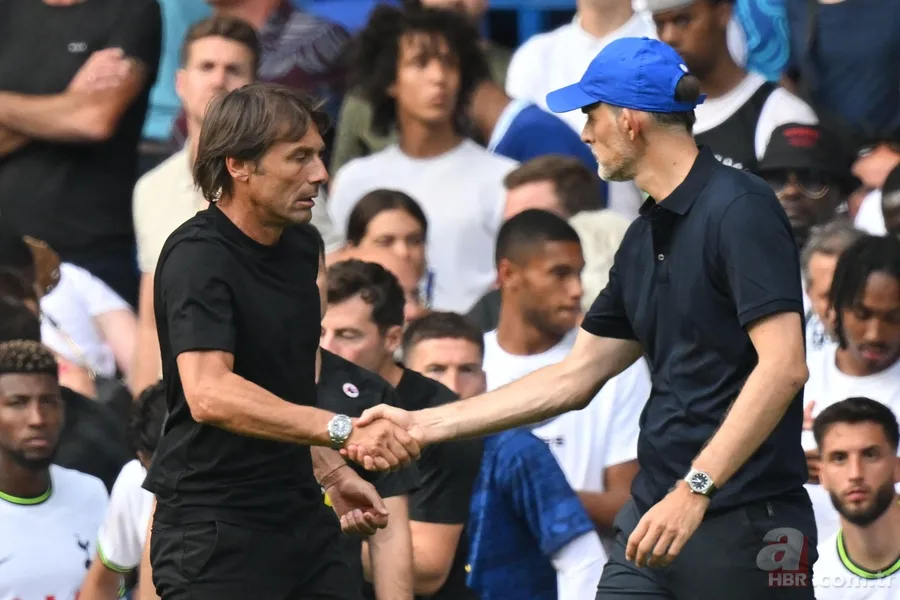 Futbol sahalarında ender rastlanan bir olay: Ünlü teknik direktörler birbirine girdi 8