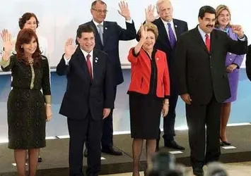 'Düzene' kafa tutana darbe!