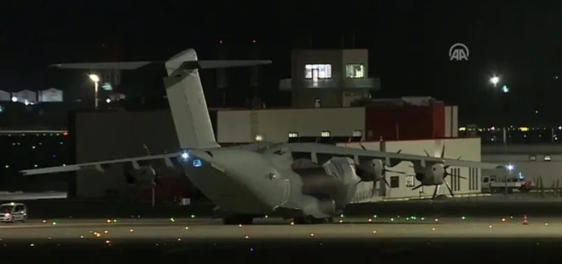 Son dakika: Türkiye'den sağlık ekipmanları alan İngiliz uçağı İngiltere'ye ulaştı