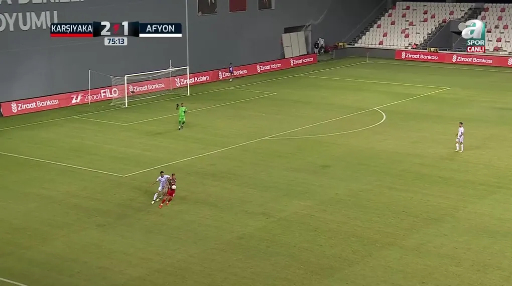 Karşıyaka farkı 2'ye çıkardı