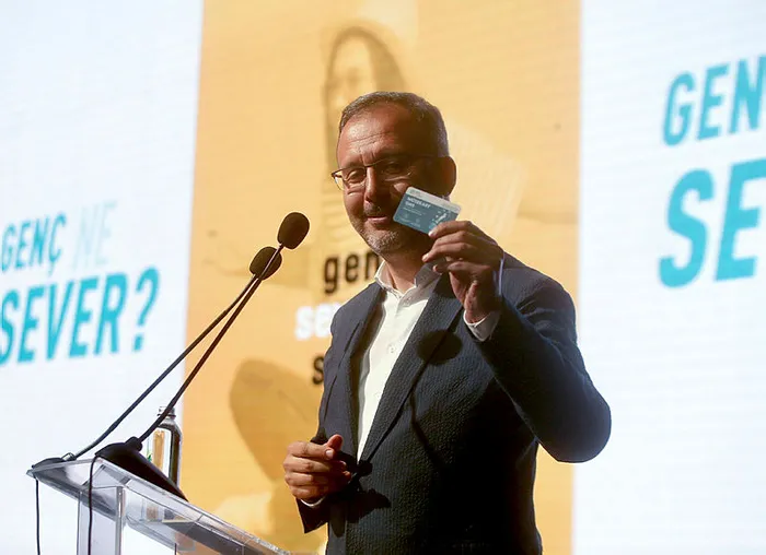 18-25 yaş arası gençlere Müzekart müjdesi! Gençlik ve Spor Bakanlığı ücretsiz dağıtacak