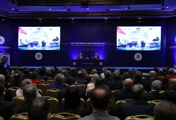 Milli Savunma Bakanı Hulusi Akar'dan 13. Büyükelçiler Konferansı'nda önemli açıklamalar | Suriye'ye olası harekat... Tahıl koridoru anlaşması - 3