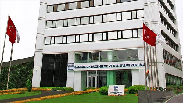 bddkdan-kredi-kisitlamasinda-esneme-karari-1657215239388.jpg BDDK'dan kredi kısıtlamasında 'esneme' kararı - 3