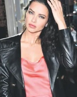 Yabancı yıldızlara Türk modacı Zeynep Arçay'ın eli değdi - 1