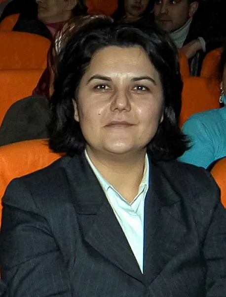 derya yanik kimdir yeni aile ve sosyal hizmetler bakani derya yanik kac yasinda nereli iste hayat