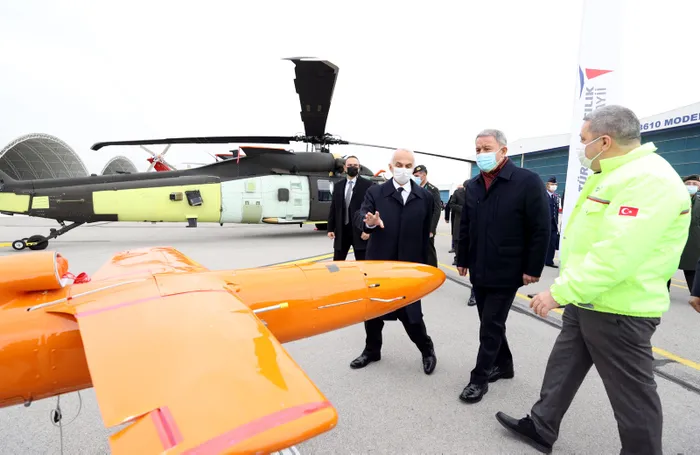 Son dakika: Milli Savunma Bakanı Akar’dan Azerbaycan tezkeresi hakkında flaş açıklama