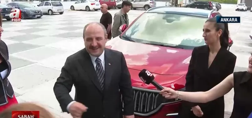 Türkiye’nin otomobili Togg A Haber’de! Bakan Varank programa Togg ile geldi
