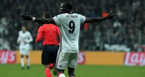 Aboubakar kıymete bindi!