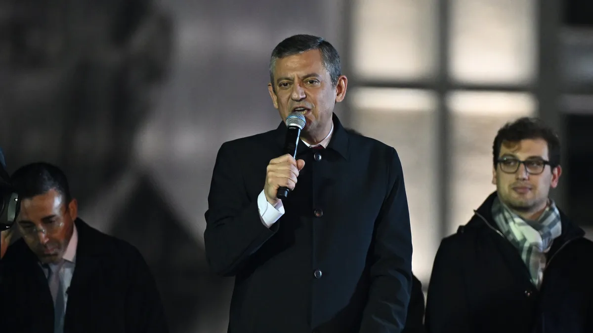 CHP’de kurultay ve aday çıkmazı! Parti içinde neler oluyor?