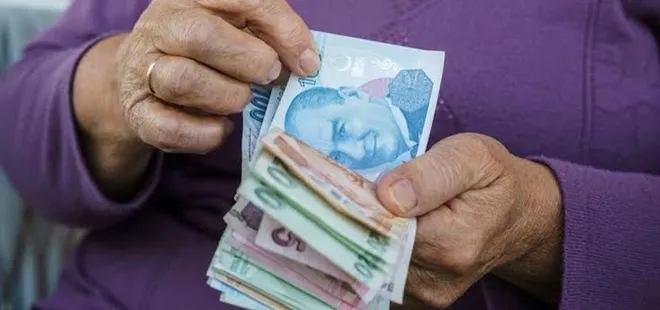 5 yaş -1800 gün erken emekli olacaksınız! 2000-2002-2008 öncesi ve sonrası sigorta girişi olanlara müjde! Yaşa göre prim gün tablosu…