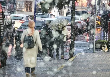 SON DAKİKA! Meteoroloji'den 51 il için uyarı! İstanbul ve birçok il kar altında! Kar yağışı devam edecek mi? 22 Ocak hava durumu