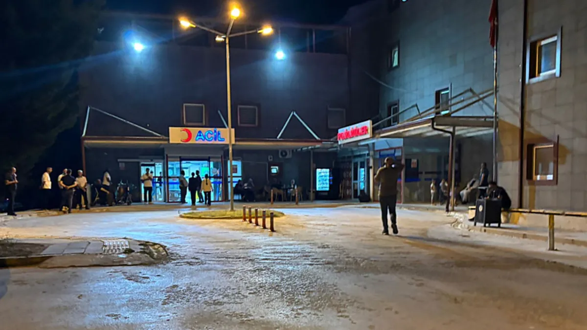 Sakarya'da fabrikada gaz sızıntısı: 15 işçi hastaneye başvurdu