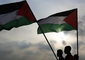 İşgalci İsrail üç buçuk atmaya başladı! Hamas'tan Rusya'ya ziyaret! Putin görüştü mü?