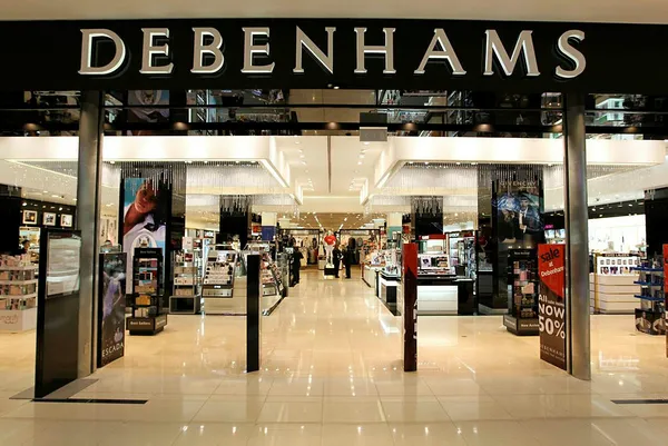 İngiliz perakende zinciri Debenhams mağazalarını kapatıyor - 2