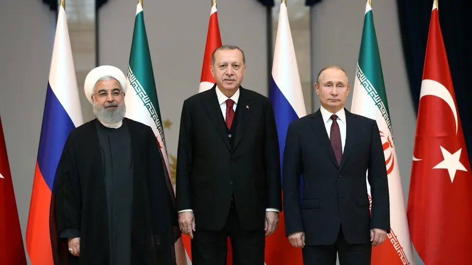 3'lü zirveden ilk fotoğraflar geldi
